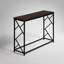 Table d'appoint étroite et moderne avec plateau en stratifié brun et structure en métal noir, parfaite pour les vestibules et les salons