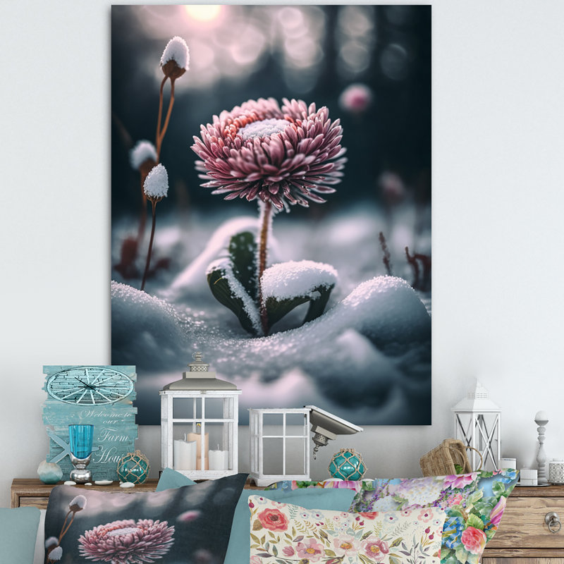 «A Blooming Pink Daisy Flower in Winter III», impression sur toile, H 40 po x l 30 po x P 1,5 po, Toile tendue