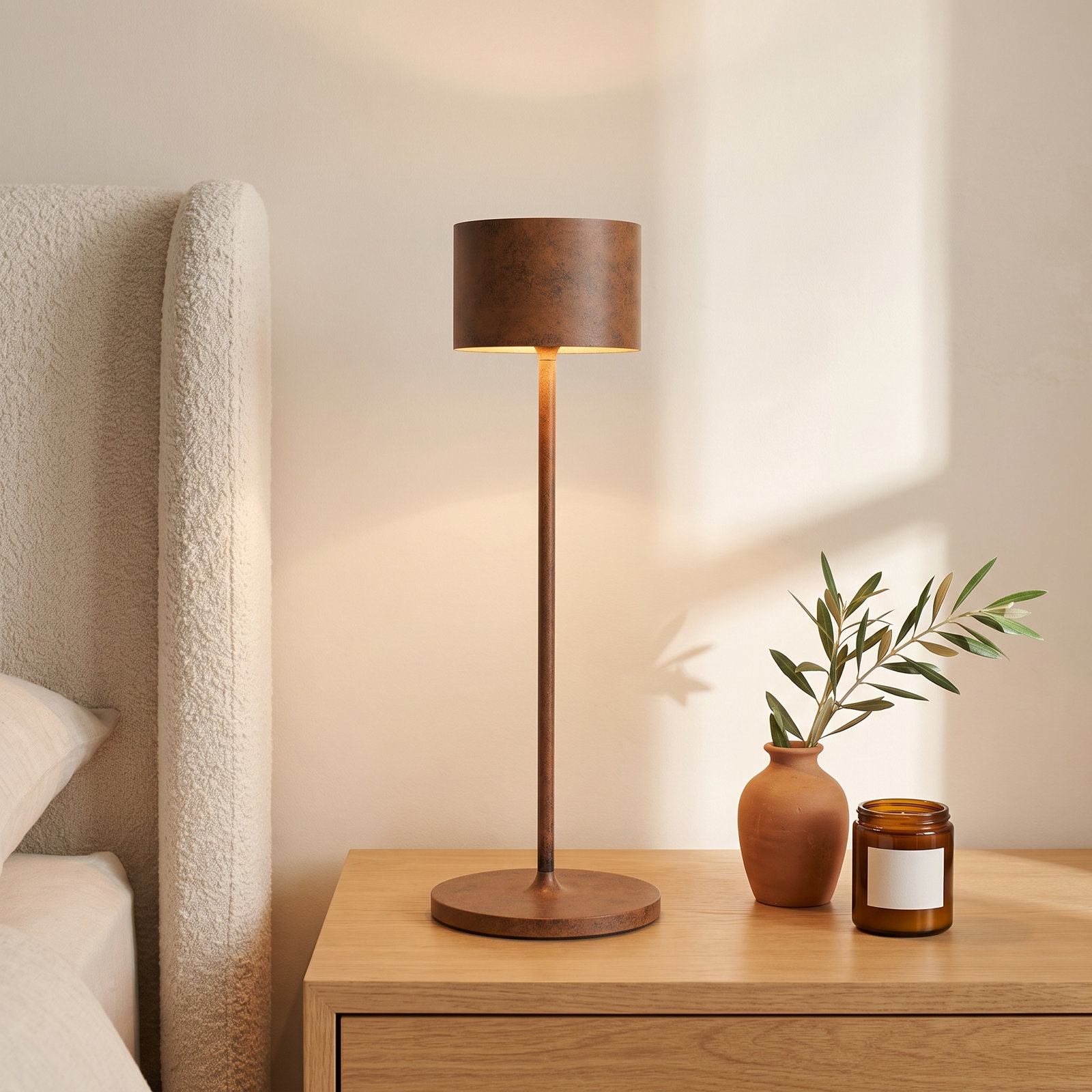 Farol Table Lamp, Rusty Patina