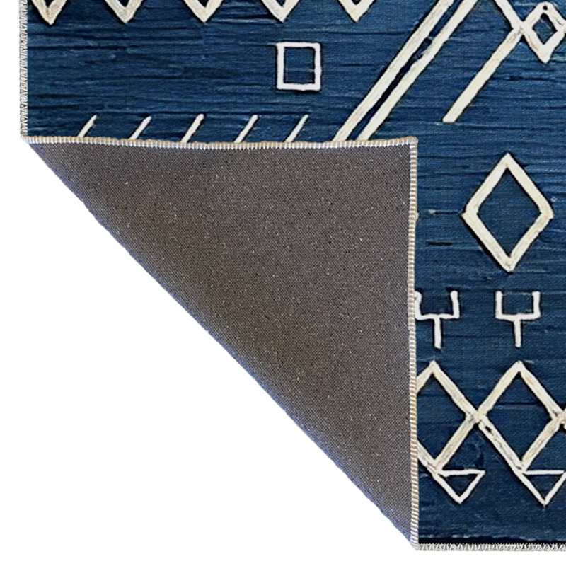 Navy-Themed Geometric Shape Patterned Modern Decorative Rug, Rectangle 3'11.24" x 5'10.87"