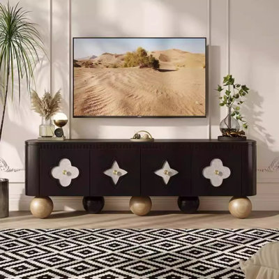 Meuble télé minimaliste et créatif
