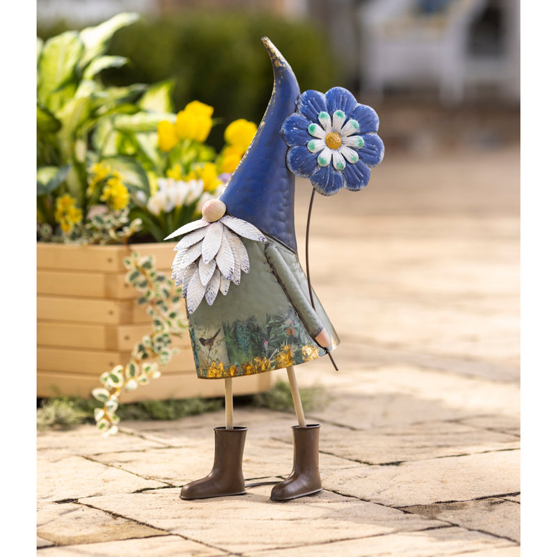 Statue de nain de jardin Hazlee tenant une fleur bleue