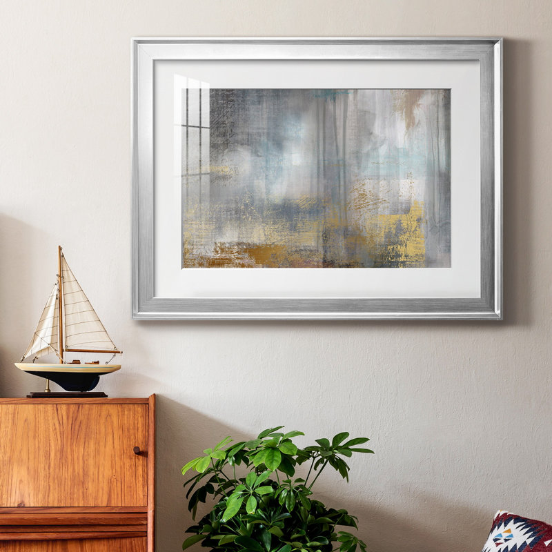 Misty Sky II Revisit - peinture encadrée, Cadre argenté, H 18,5 po x l 24,5 po x P 1,5 po