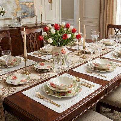 Porcelain Tulip Decorative Dinner Set (Set Of 18)