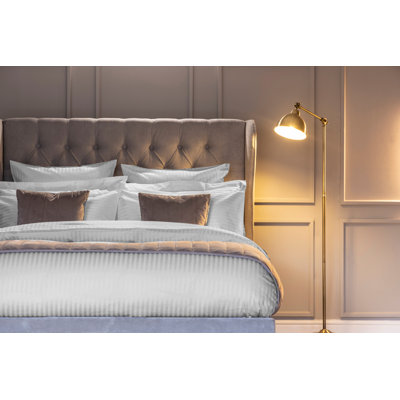 Plain Dye 540 TC Egyptian-Quality Cotton Cotton Striped Duvet Cover Set with Pillowcases Included