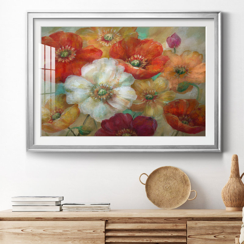 Poppycentric - Peinture encadrée, Cadre argenté, H 22,5 po x l 30,5 po x P 1,5 po