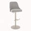 Ensemble de 2 tabourets de bar réglables, structure en métal gris perle avec tissu gris clair et garniture cloutée en laiton-1846868007