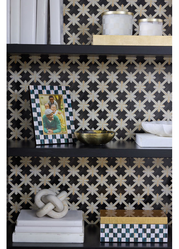 Courtly Check Lacquer 4" X 6" Frame