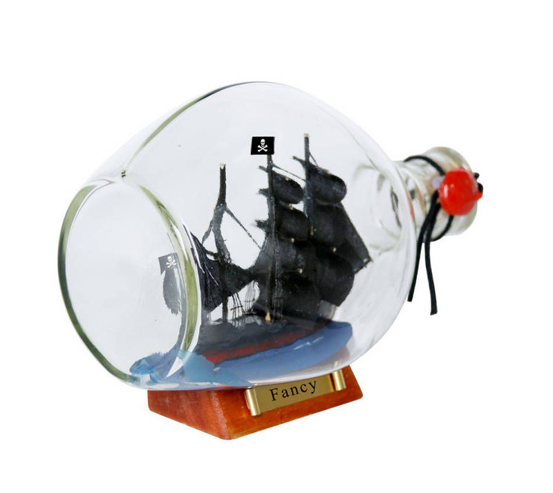 Bouteille en verre à bateau pirate fantaisie Muncy