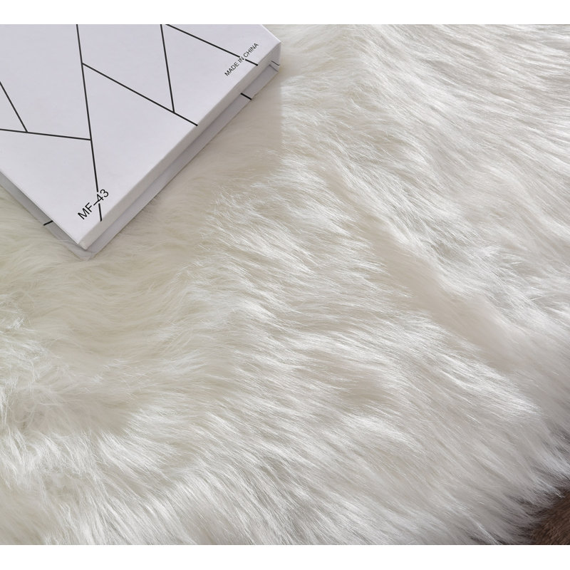 Mamduh Handmade Shag Faux Sheepskin White Rug, Runner 2' x 5'