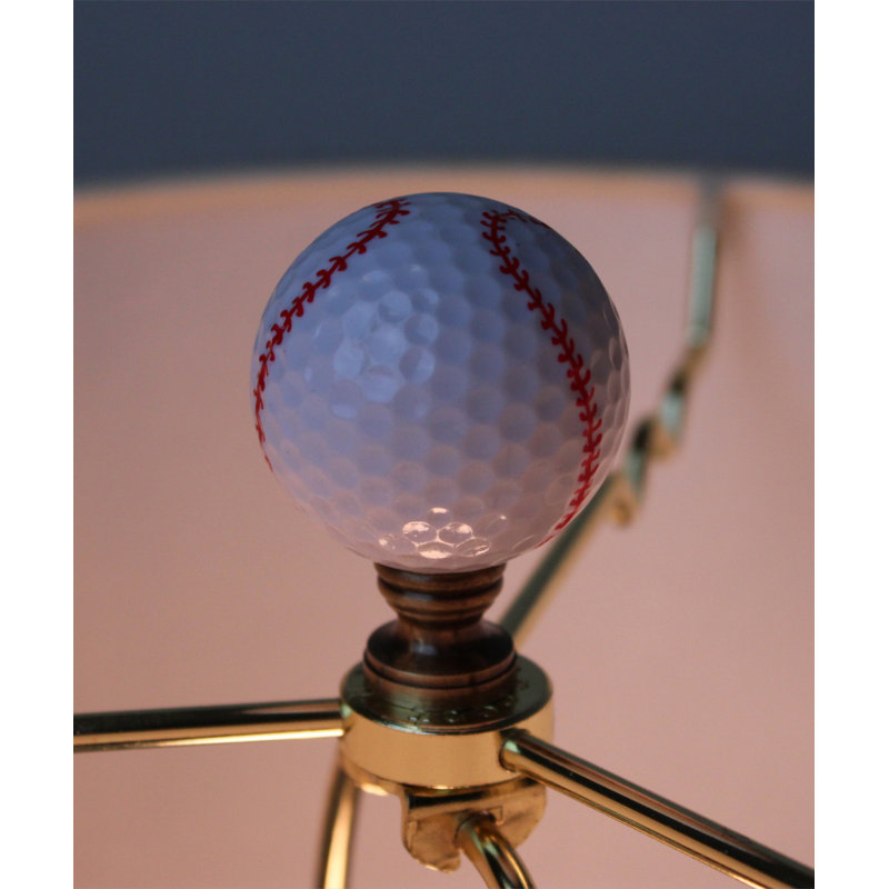 Faîteau de lampe baseball