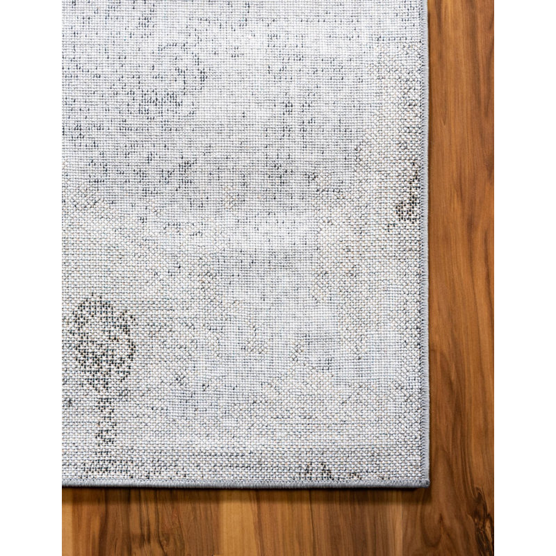 Clevinger Oriental Indoor Rug, Rectangle 7'1" x 10'