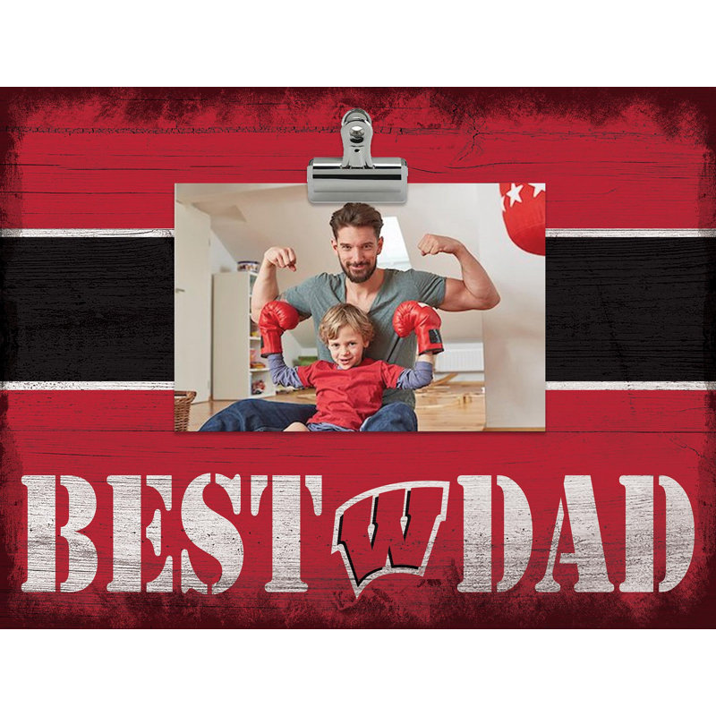 Entertainment Wall Decor, Wisconsin