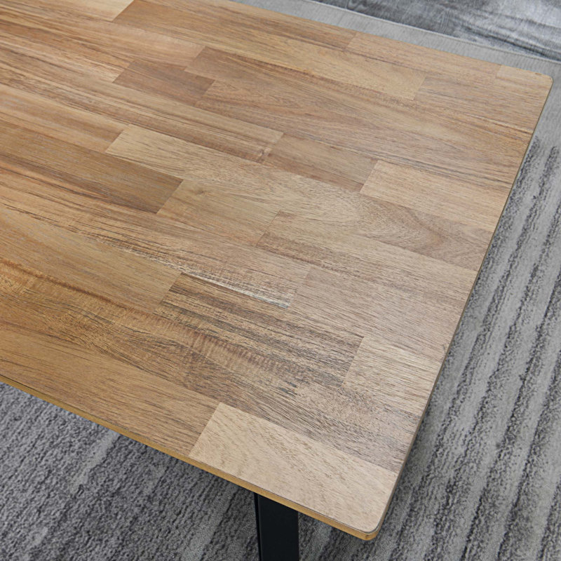 Table basse à 4 pieds avec rangement