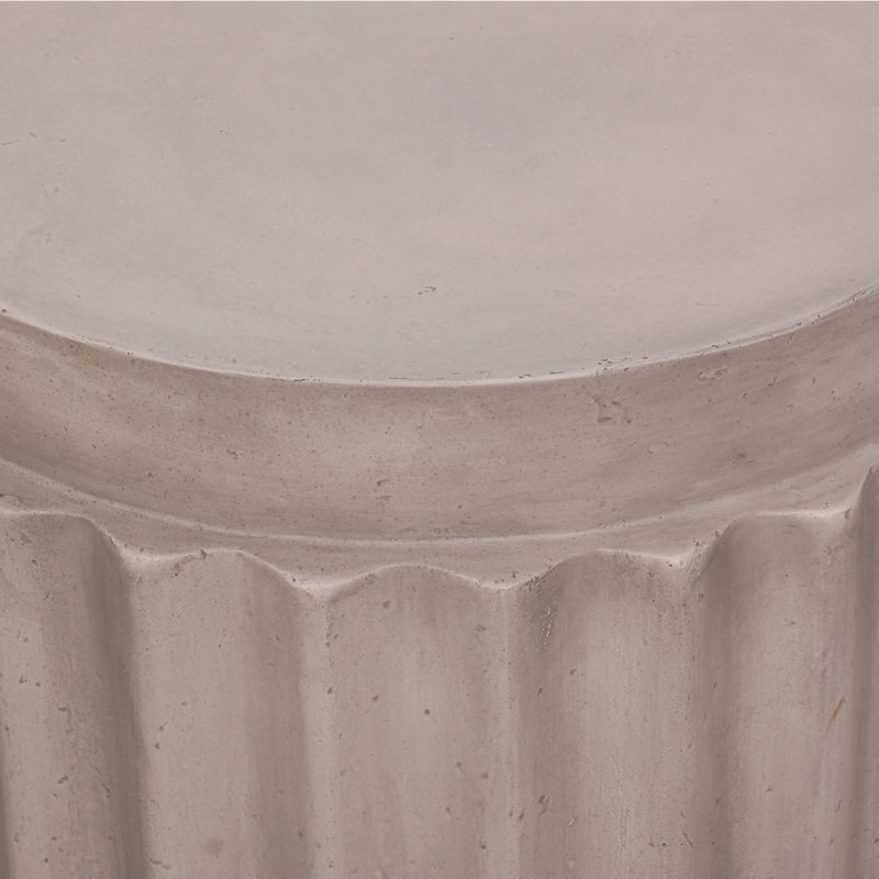 14.6'' L Round Breakroom Table
