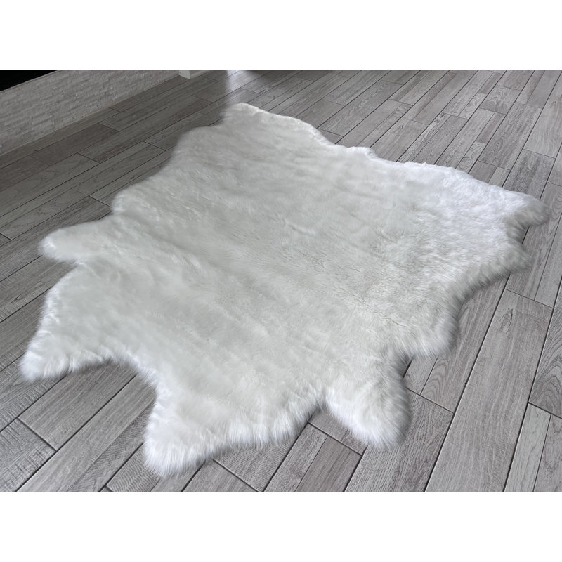 Faux Bison Skin Fur Shag Area Rug in White, Animal Shape 6' X 7'