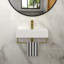 Lavabo de salle de bain mural rectangulaire en céramique 21 x 12 avec robinet doré et barre à serviettes | Idée de cadeau-122712253