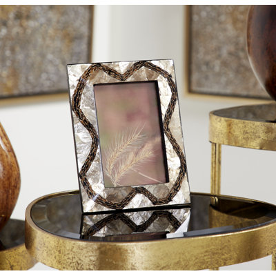 Ilyana Gold Ceramic Matte Picture Frame