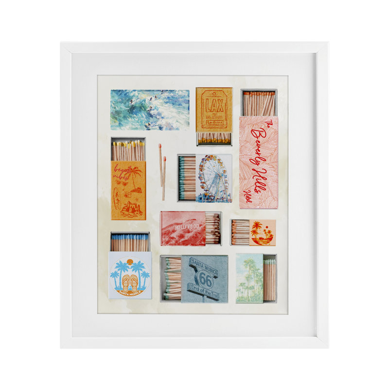 California Beach Matchboxes, reproduction encadrée sous verre, conception de Ziwei Li, H 21 po x l 17 po, Cadre blanc côtier