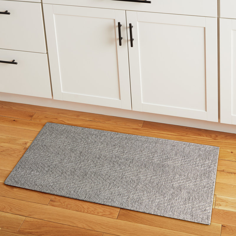 TOWN & COUNTRY BASICS Pax Herringbone Textured Solid Machine Washable Area Rug Grey, Rectangle 2'11.4" x 4'11.1"