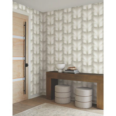 Lotus Light Stripe Geometric Roll
