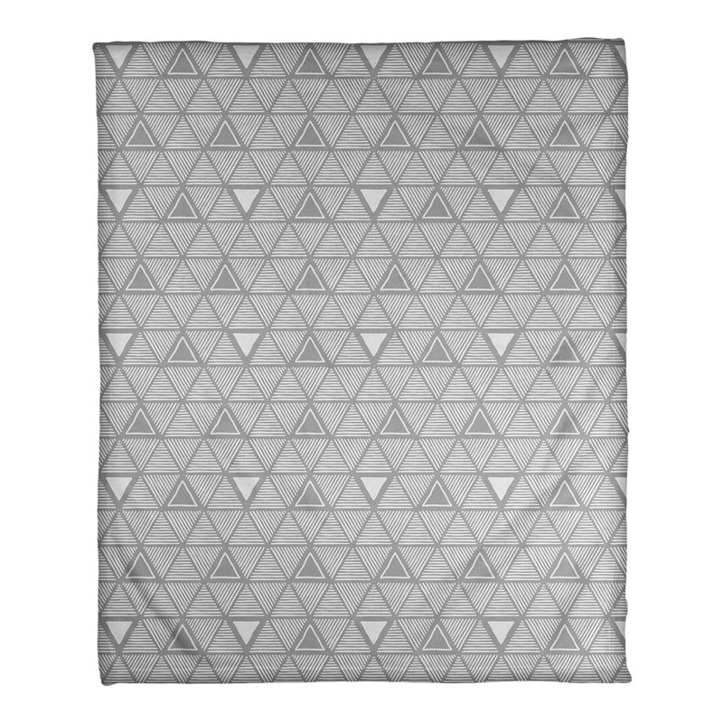 Couverture polairee triangles à la main, l 50 po x L 60 po, Gris / blanc