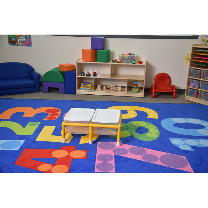 Mini Sensory Discovery Table