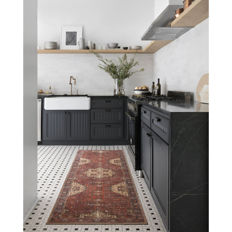 Cormac Oriental Indoor Rug, Runner 2'6" x 7'6"