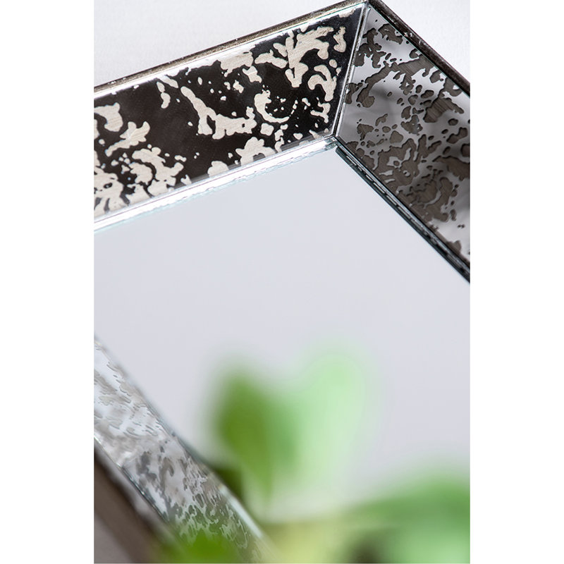 Miroir mural argenté antique de taille moyenne 20 po x 12 po avec caractéristique florale, plateau de présentation en miroir, version rectangulaire attrayante, plateau
