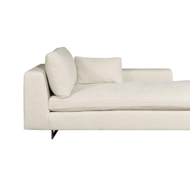 Chaise moderne en bouleau, Orienté à gauche (vu de face)