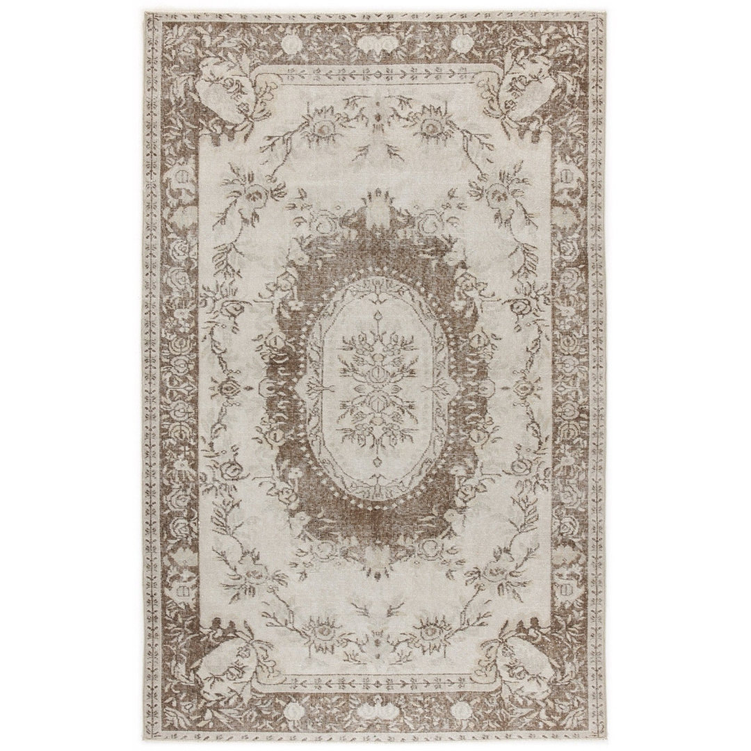 Round Darlisha Hand Knotted Area Rug