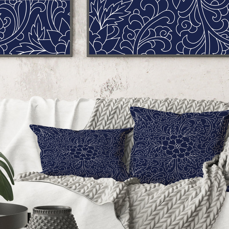 Coussin décoratif bleu foncé à motif chinois foncé