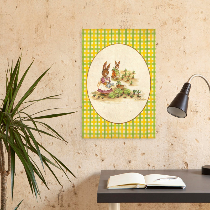 Bunnies In The Secret Garden, H 24 po x l 16 po