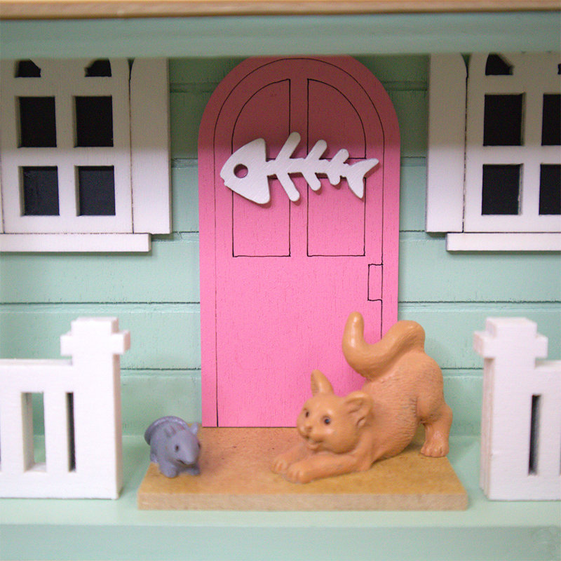 Kitty Cottage Birdhouse, Green