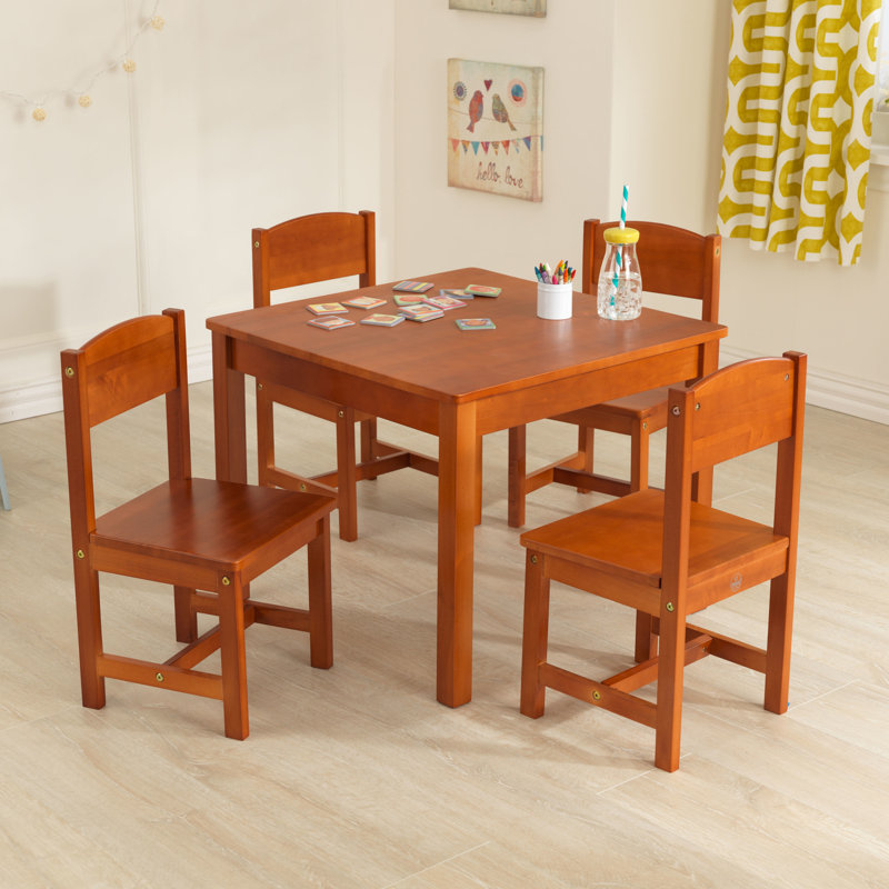 Ensemble de table avec 4 chaises en bois de style campagnard, Pacane