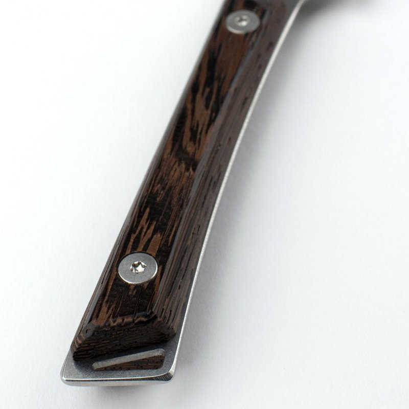 Couteau Koneso