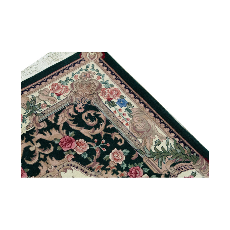 Taj Wool Oriental Area Rug
