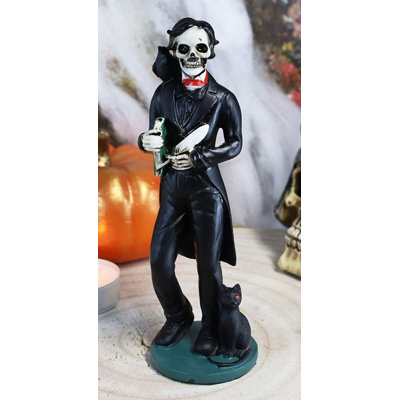Gorkis Figurines & Sculptures