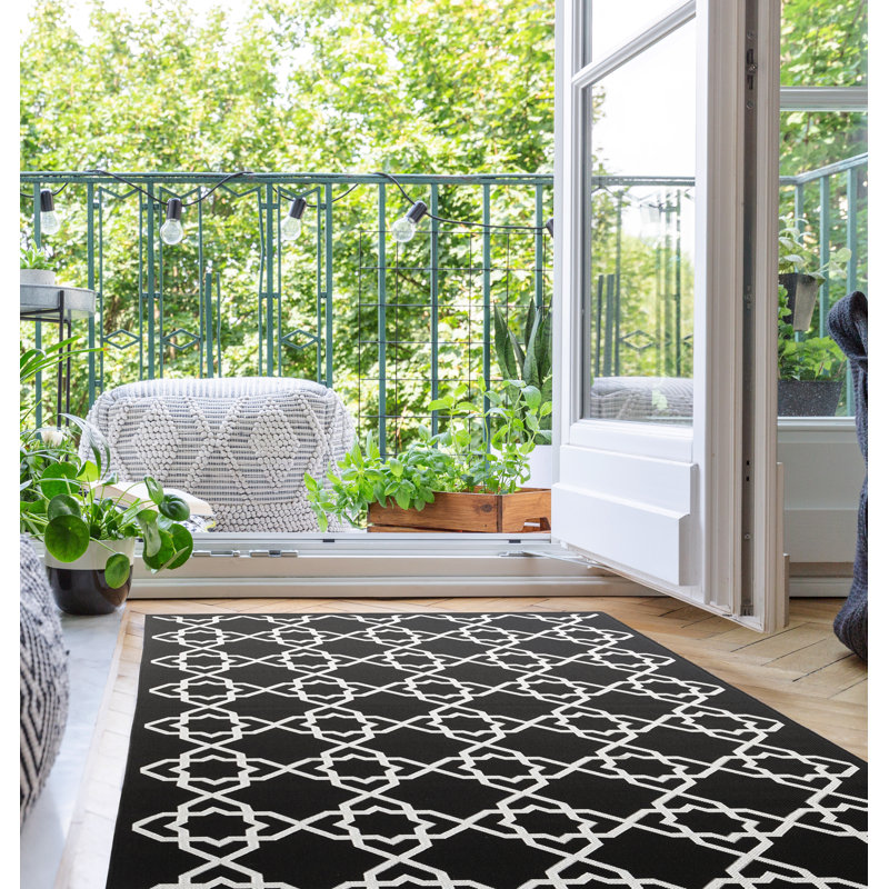 Tapis intérieur / extérieur noir Aiuppy