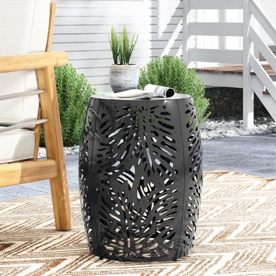 Table de bout élégante en métal avec fer thermolaqué - noir, 16,32 po x 16,32 po x 20,22 po, aucun assemblage requis