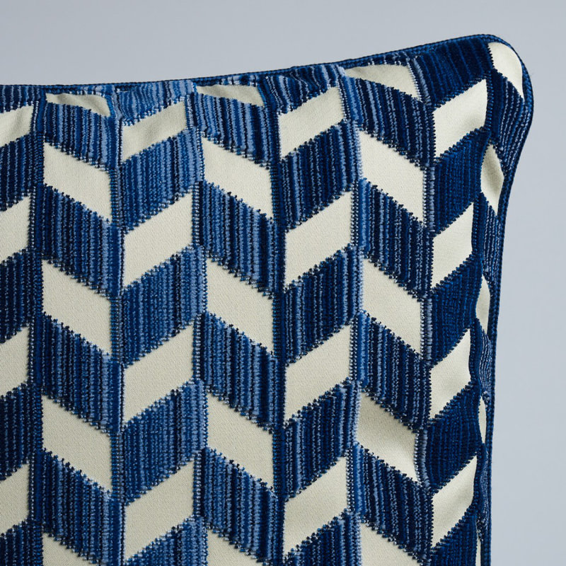 Chevron Strie Velvet Pillow, 18'' x 18''