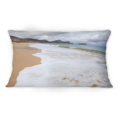Coussin décoratif blanc avec vagues blanches sur la plage de l'île tropicale - imprimé nautique et côtier