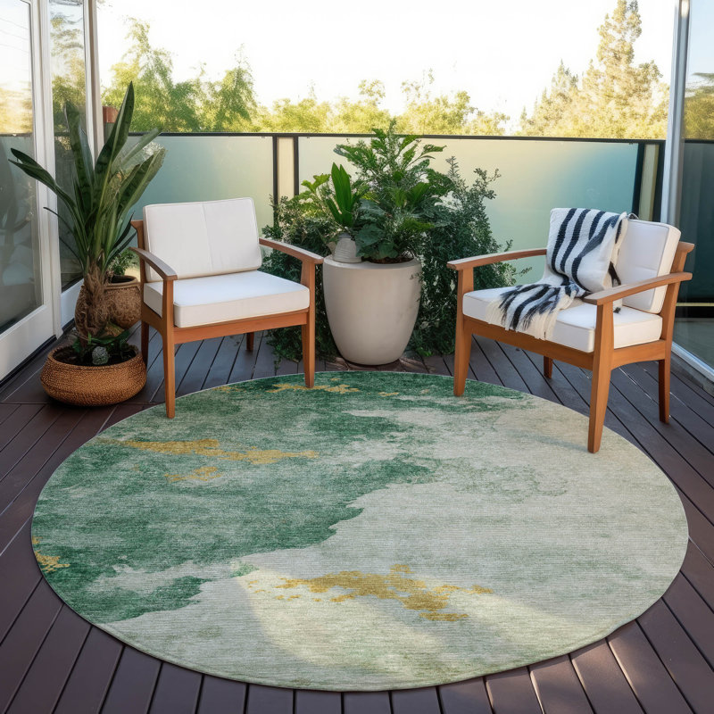 Machine Washable Indoor/Outdoor Xhevrie Emerald Rug, Round 8'