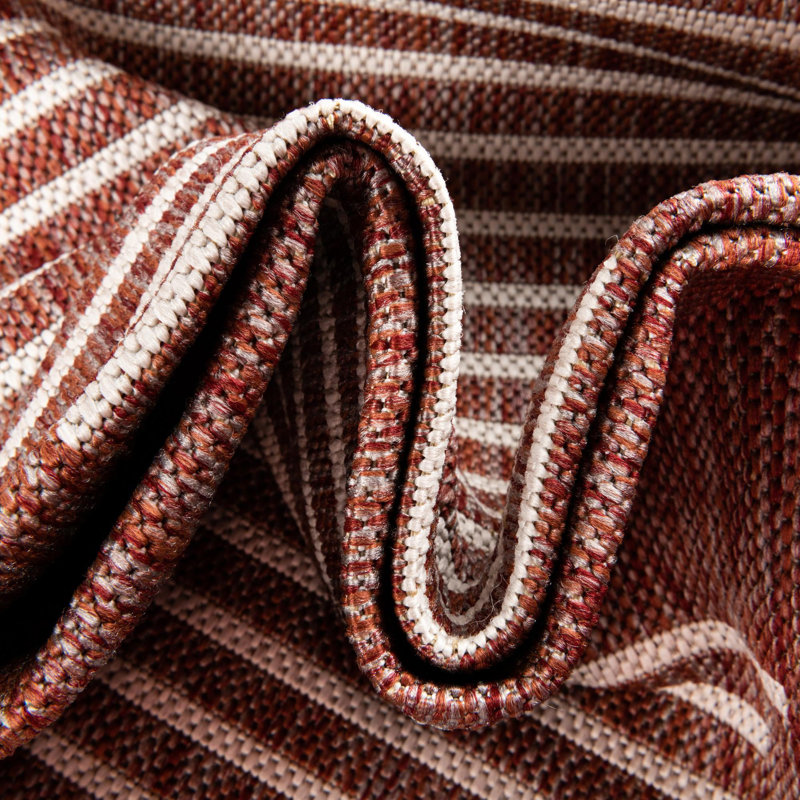Tapis intérieur / extérieur rayé en polypropylène tissé à la machine en rouge clair, Carré 7 pi