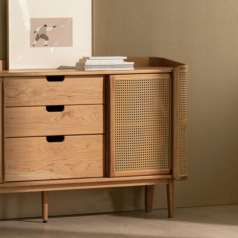 Armoire d'appoint en bois de cerisier avec tiroirs