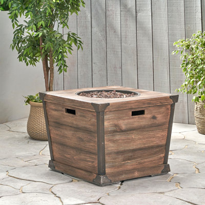 Patron extérieur en bois H 24 po x l 32 po à motif de bois en béton au foyer - brun - 40 000 BTU (réservoir à l'intérieur)