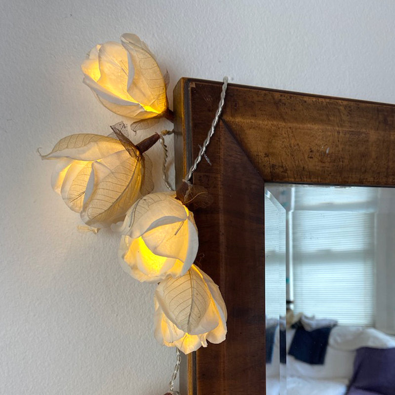 Vold LED Handmade Paper Roses String Light, White