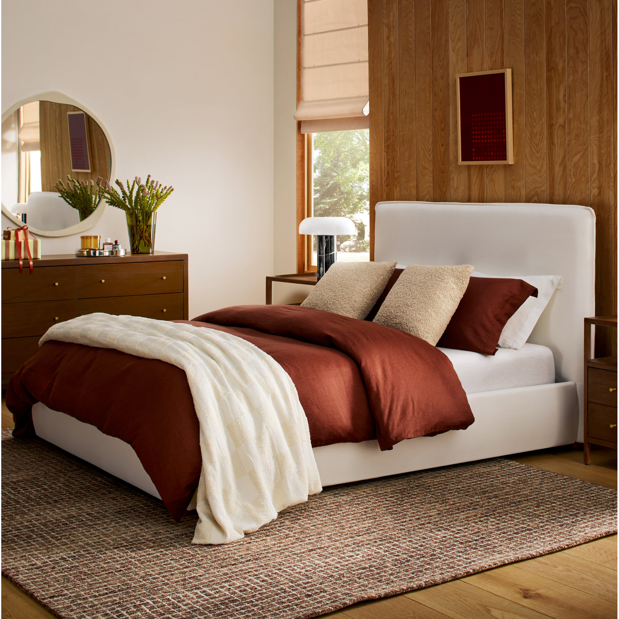 Callahan Upholstered Bed, Light Gray Boucle, Queen