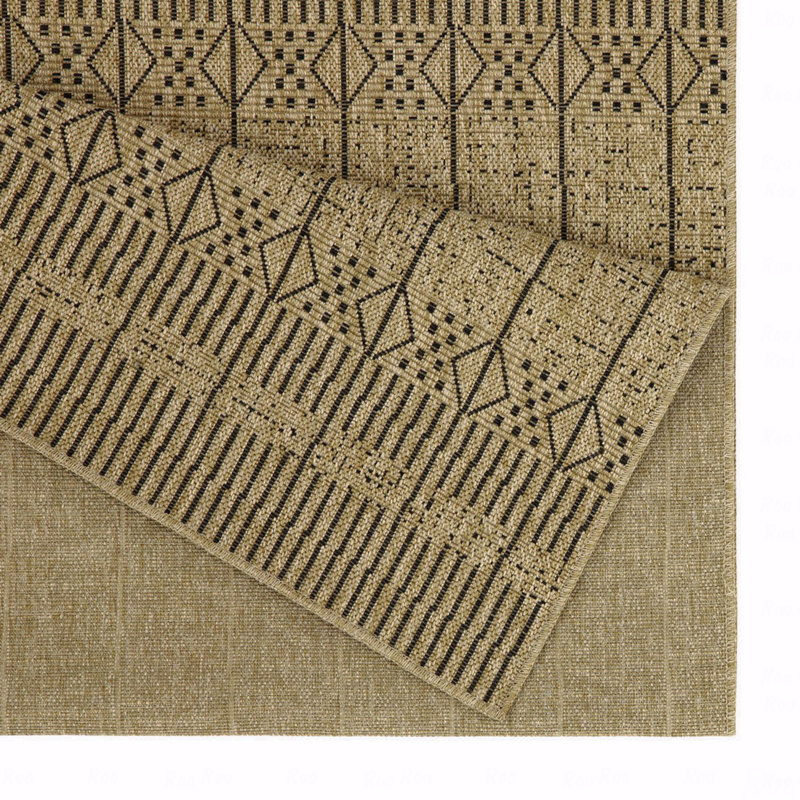 5'3" X 7'3" Indoor/Outdoor Area Rug, Rectangle 5'3" x 7'3"