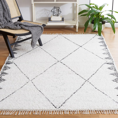 Anaid Hand Woven Cotton Geometric Rug
